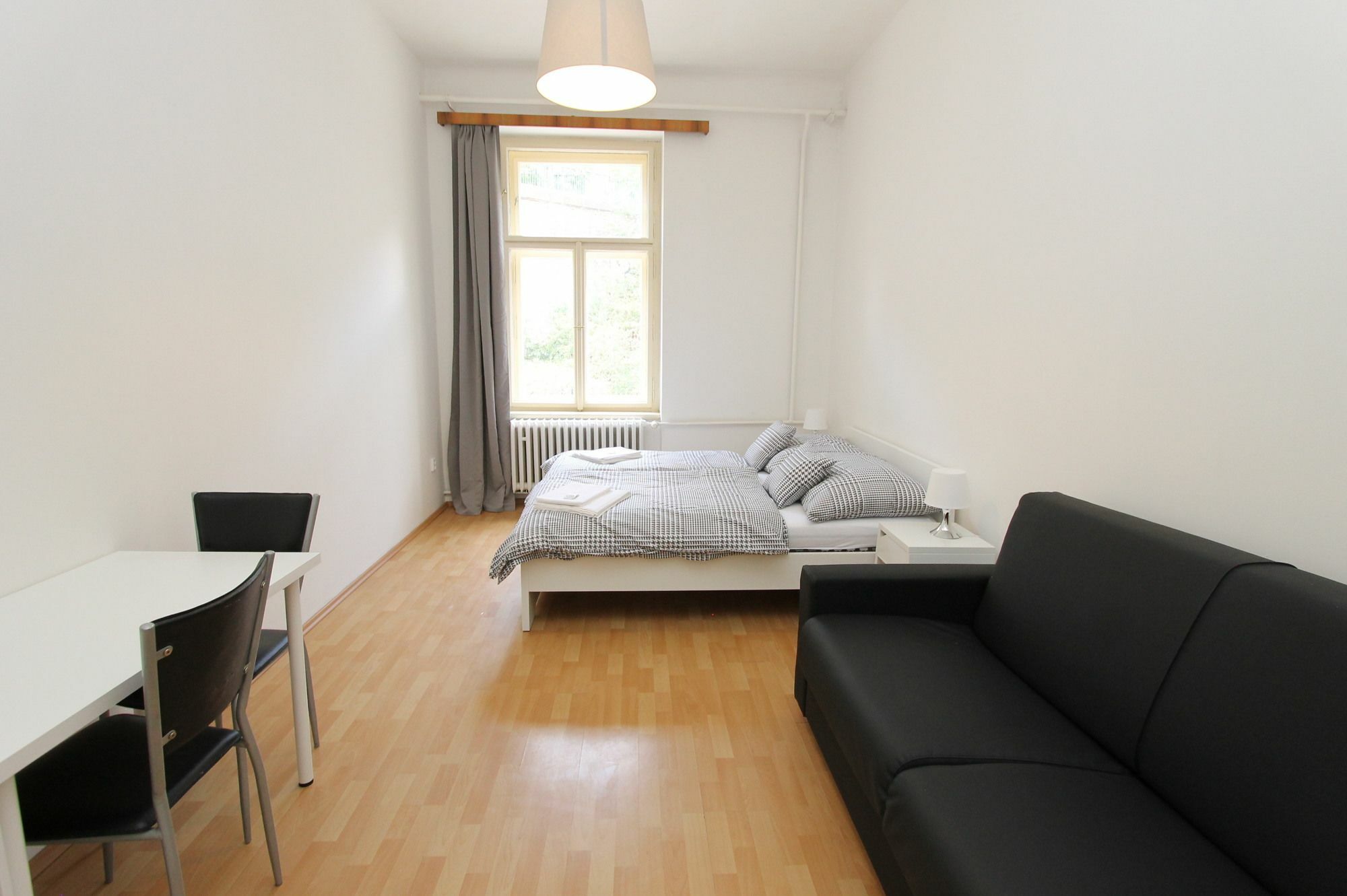 Zizka Home Apartments Prague Exterior photo